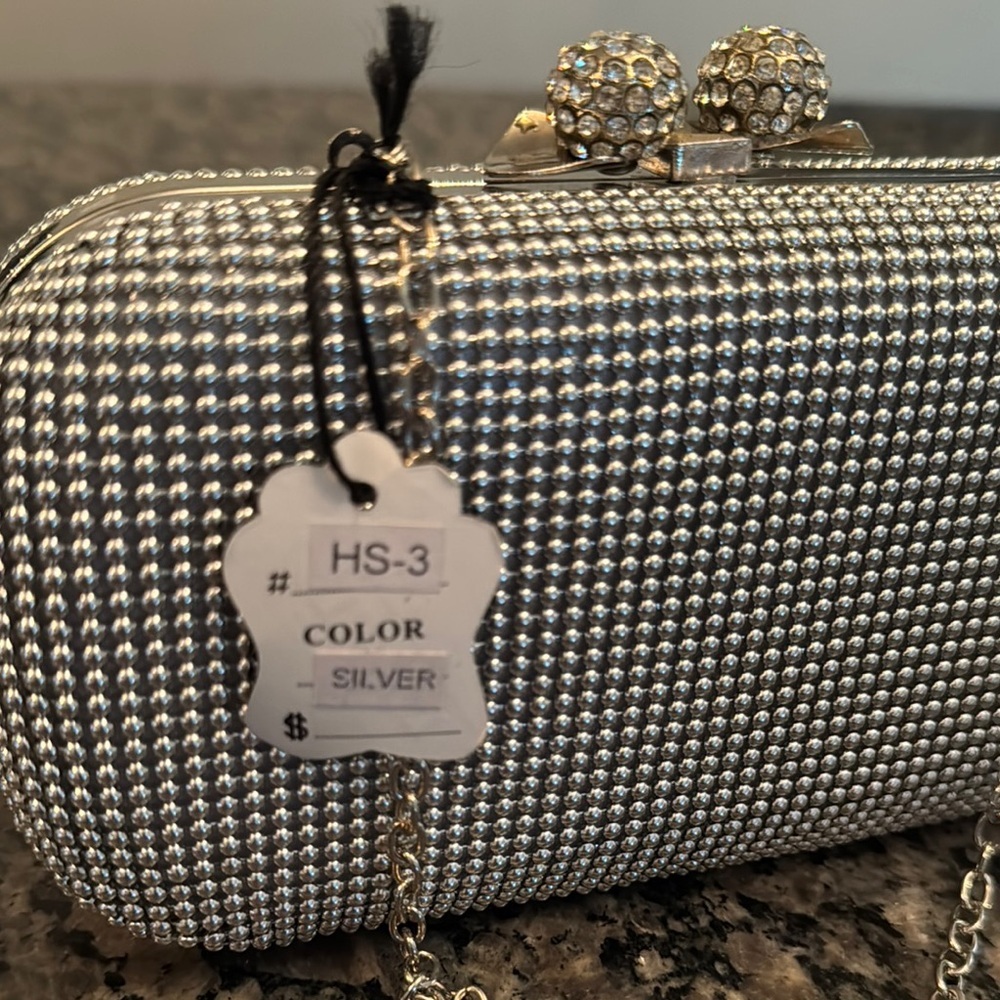 Lovely Silver ball Clutch Bag NWT - Picture 8 of 12